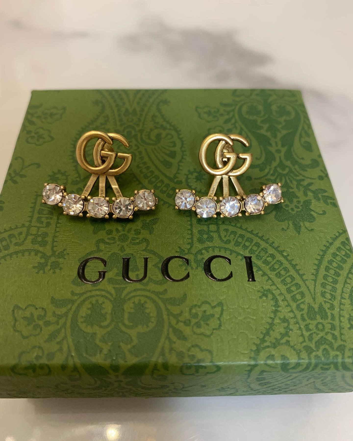 Luxury Reversal Stud Solcoutureusa